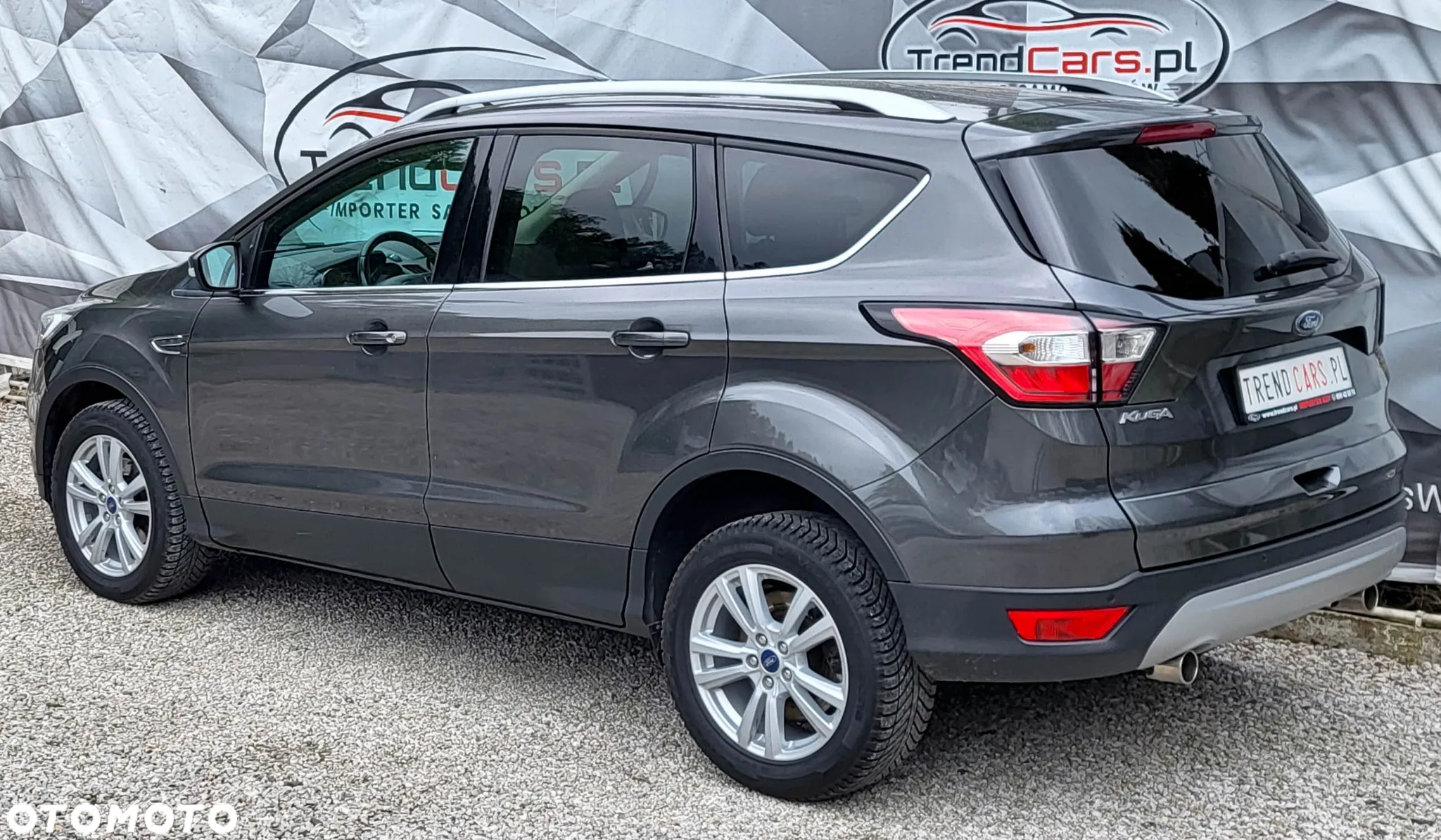 Ford Kuga 1.5 EcoBoost TITANIUM - 13