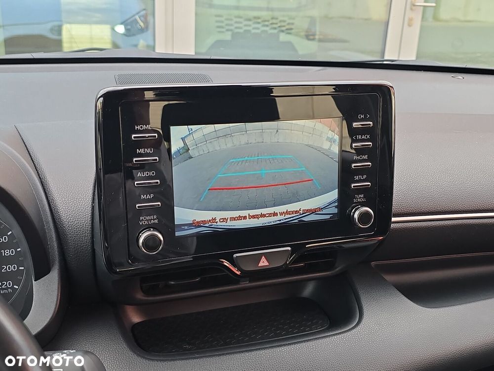 Toyota Yaris 1.5 Comfort - 21
