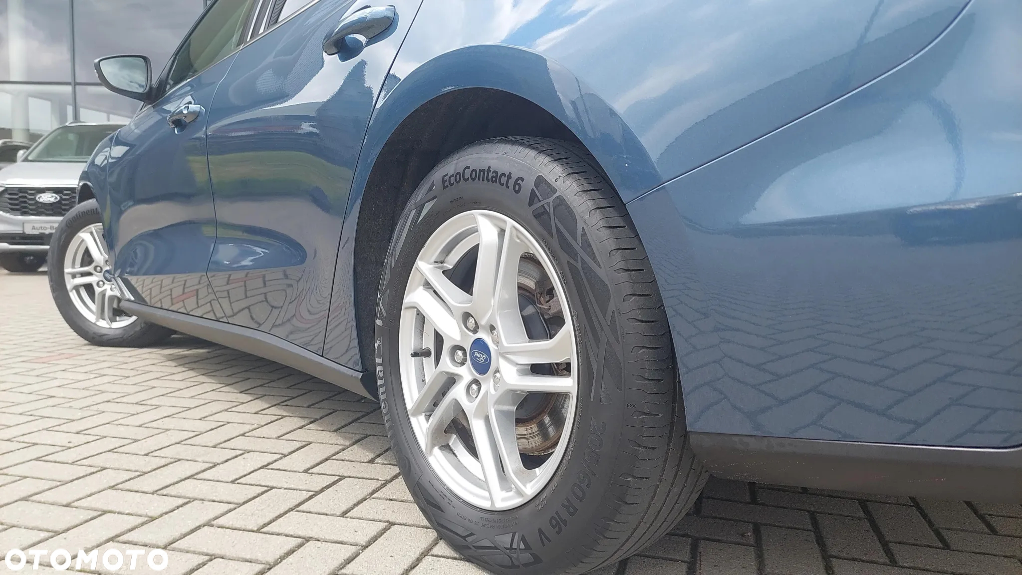 Ford Focus 1.0 EcoBoost Trend Edition - 11