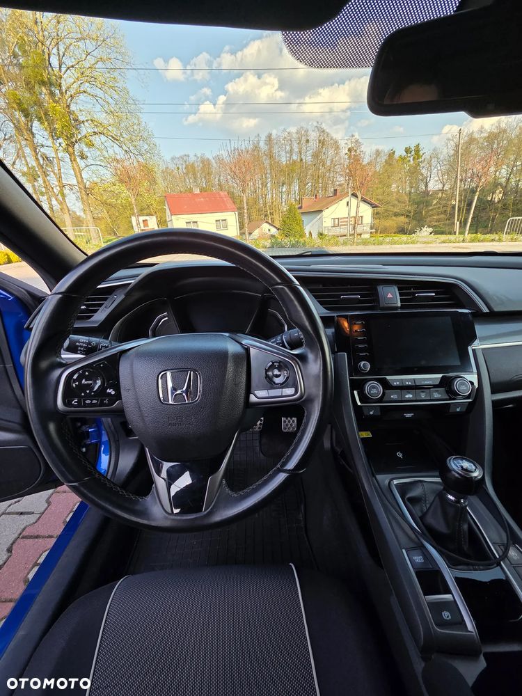 Honda Civic 1.5 T Sport Plus - 17