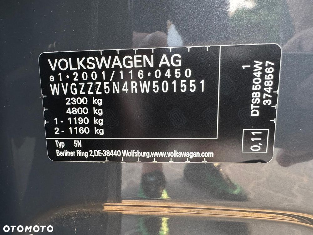 Volkswagen Tiguan 2.0 TDI SCR 4MotION DSG R-Line - 36