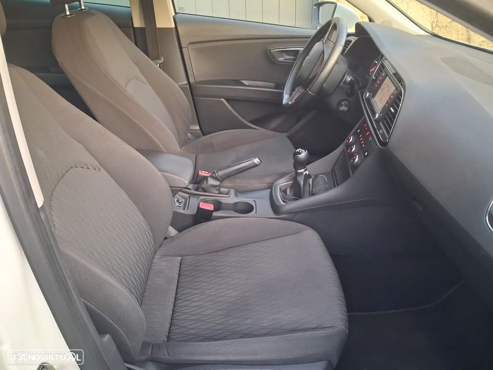 SEAT Leon 1.6 TDI Reference Ecomotive - 6