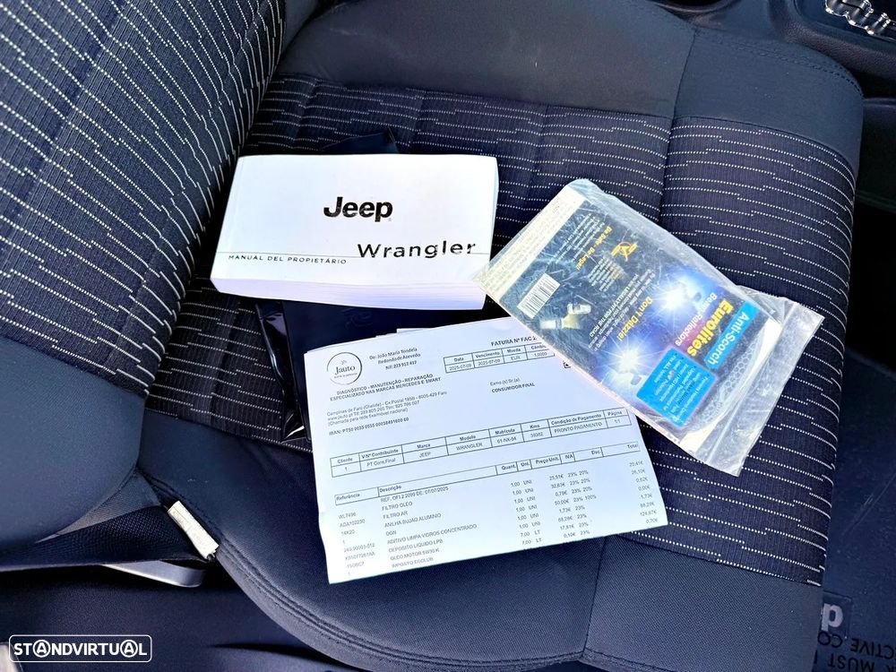 Jeep Wrangler Unlimited 2.8 CRD ATX Sahara Adventure Edition - 29