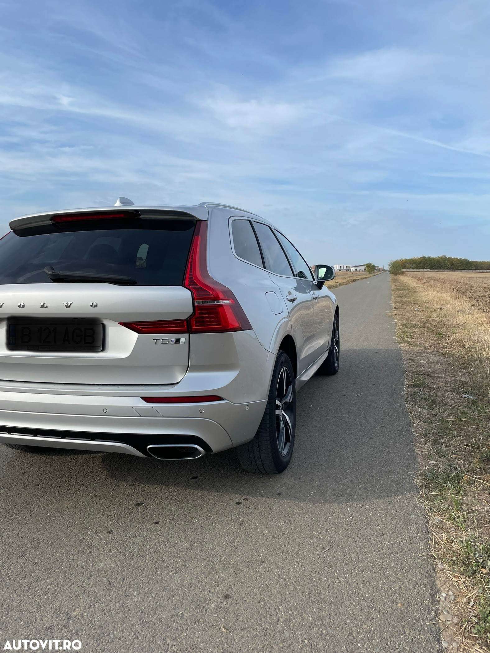 Volvo XC 60 T5 AWD Geartronic RDesign - 9