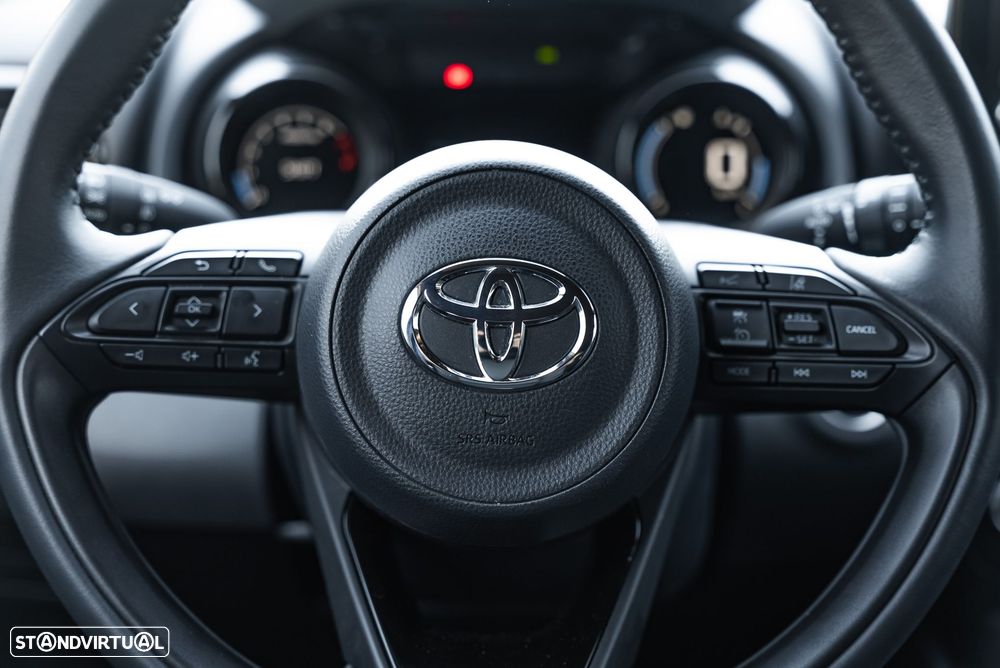 Toyota Yaris 1.5 HDF Square Collection - 21