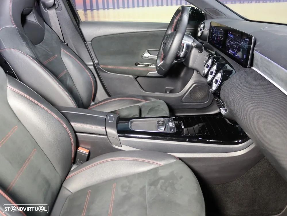 Mercedes-Benz A 200 AMG Line Aut. - 14