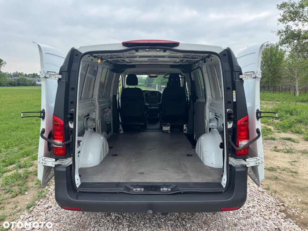 Mercedes-Benz Vito - 12