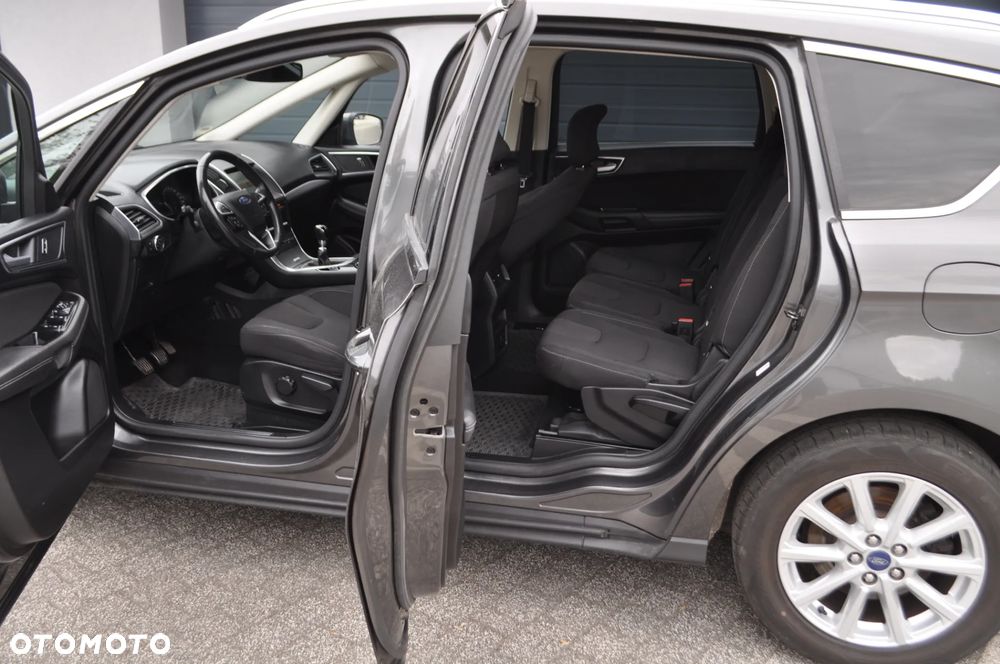 Ford S-Max 2.0 TDCi Titanium - 27