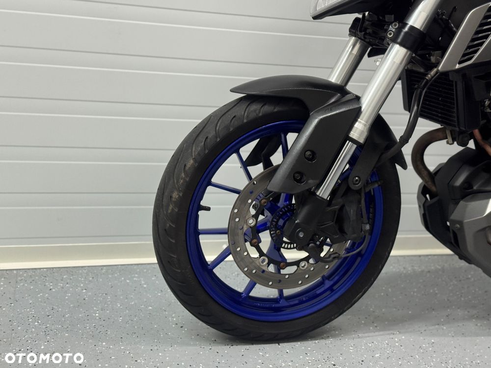 Yamaha MT - 14