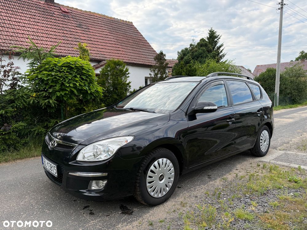 Hyundai i30 1.6 blue Style - 1