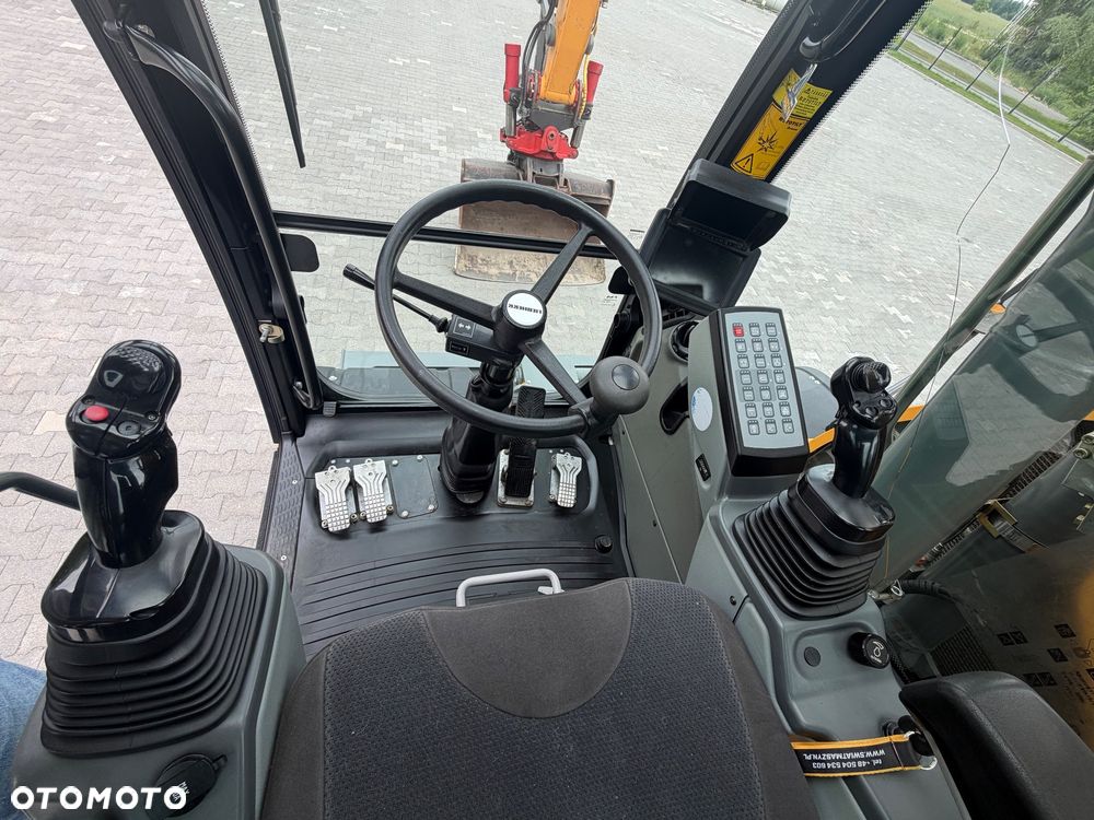 Liebherr A914 compact |rototilt |lapy-plug| - 33