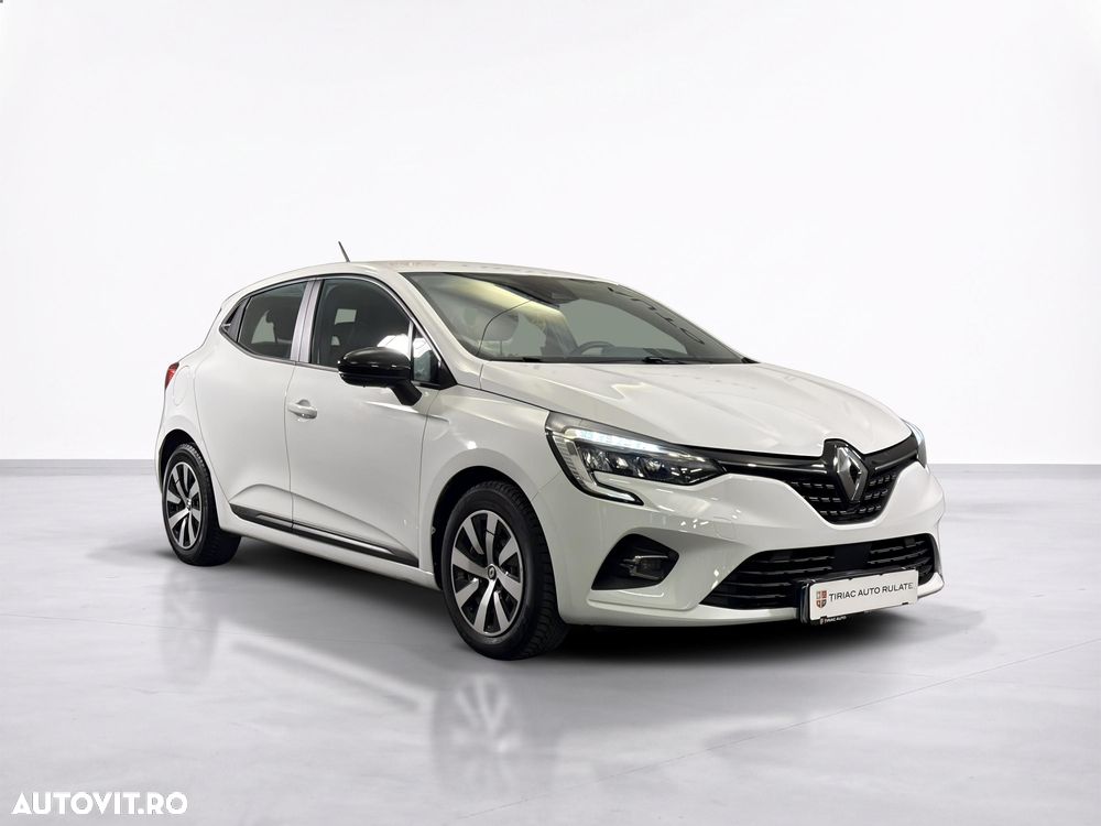 Renault Clio - 8