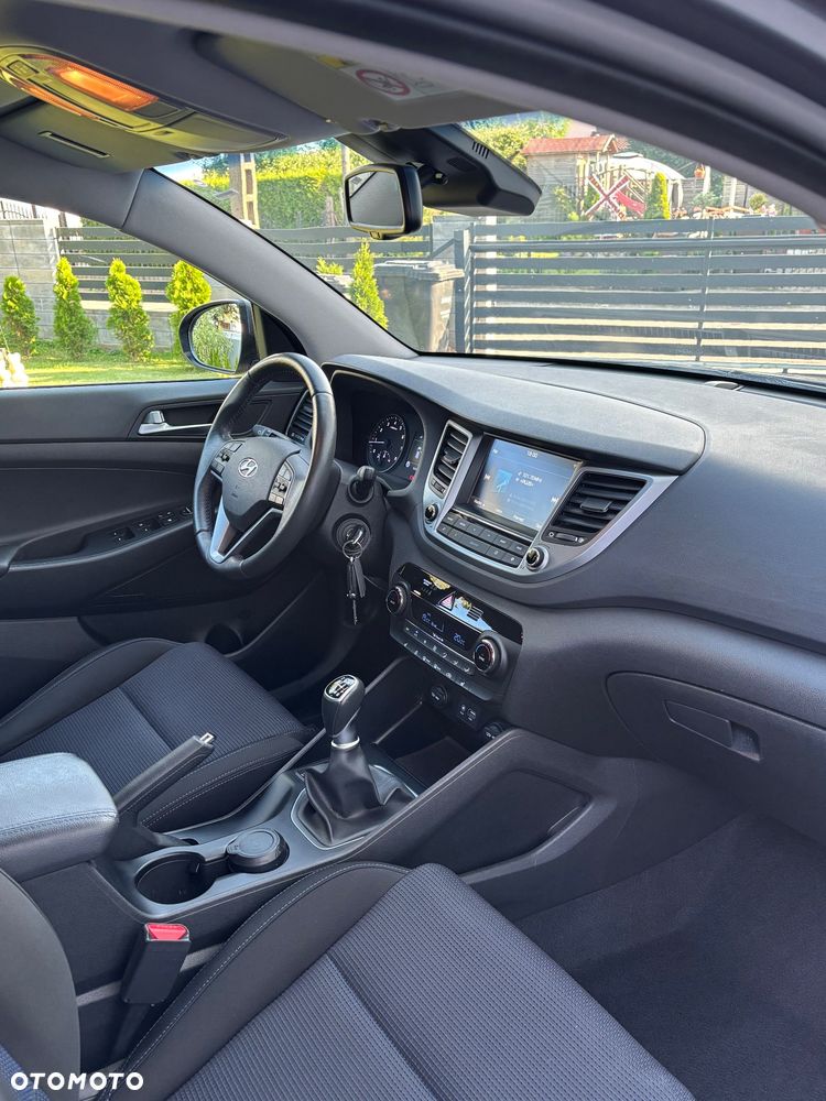 Hyundai Tucson blue 1.6 GDi 2WD Intro Edition - 27
