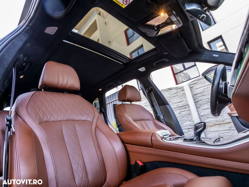 BMW X5 M M50i - 5