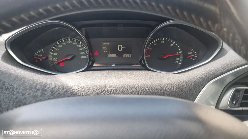 Peugeot 308 1.5 BlueHDi Active - 11