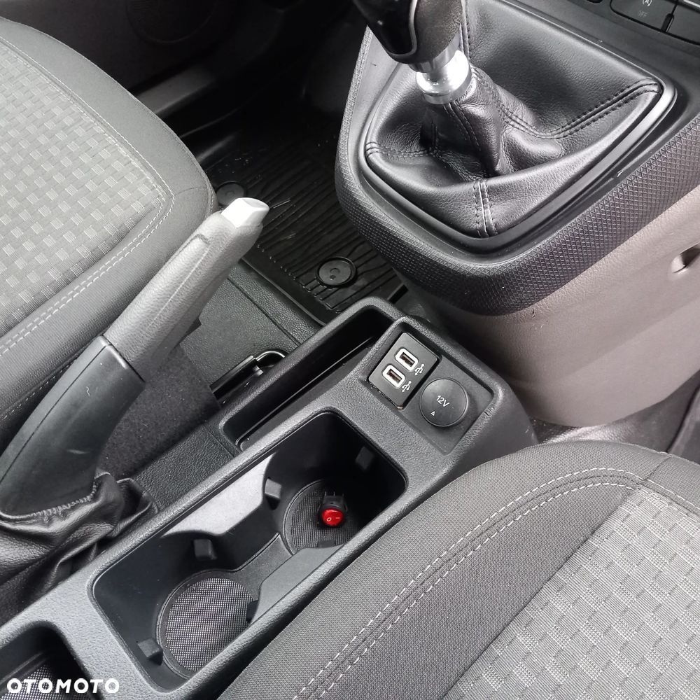 Ford Transit Connect 240 L2 Trend - 23