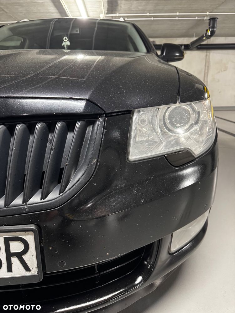 Skoda Superb 2.0 TDI Ambition DSG - 19