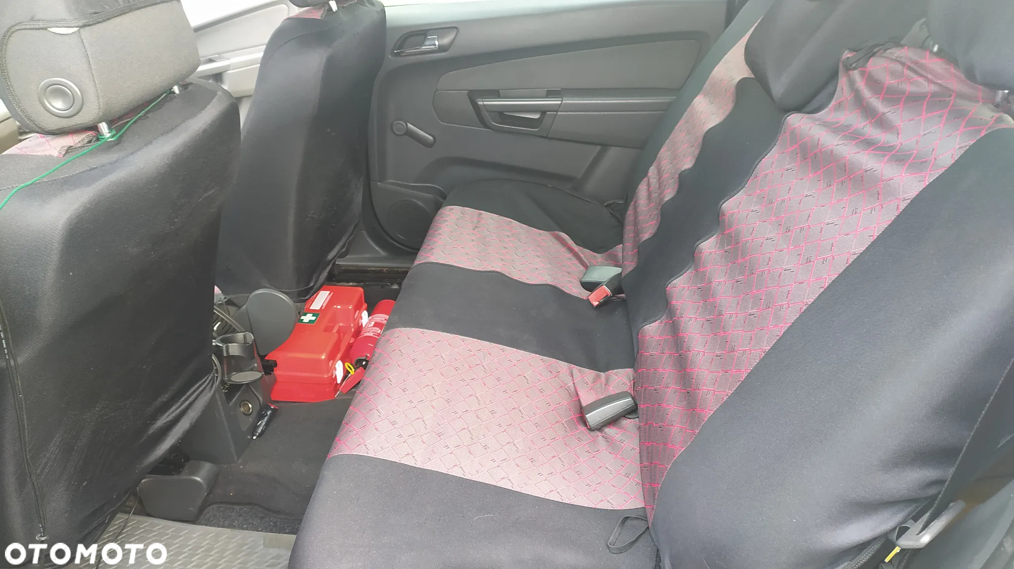 Opel Zafira - 11