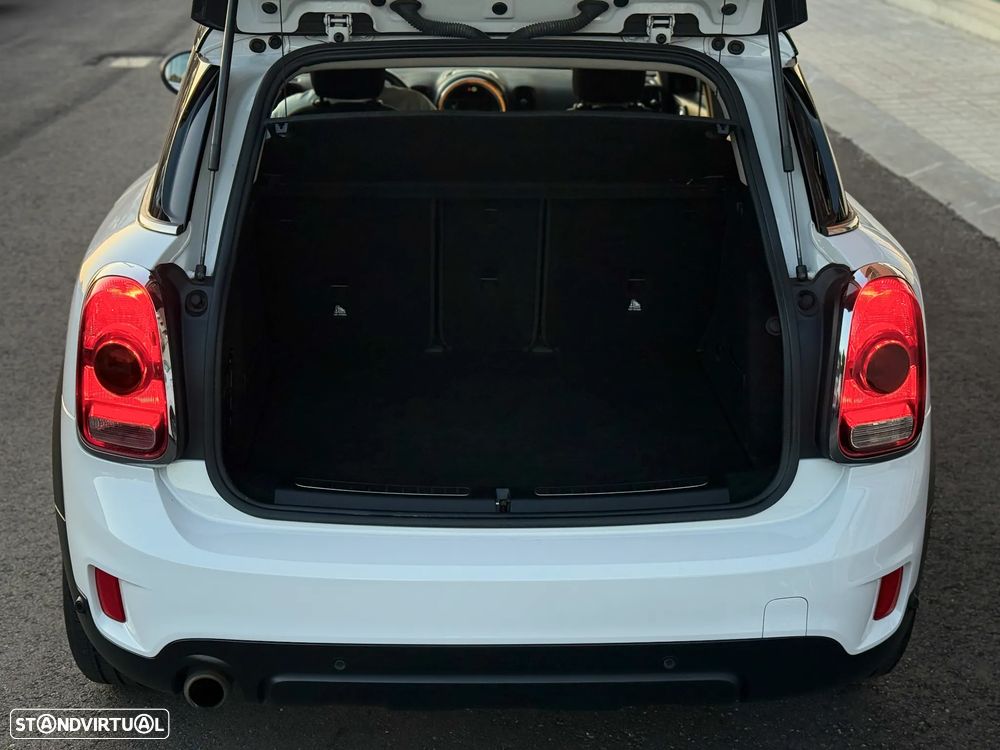 MINI Countryman Cooper D - 10