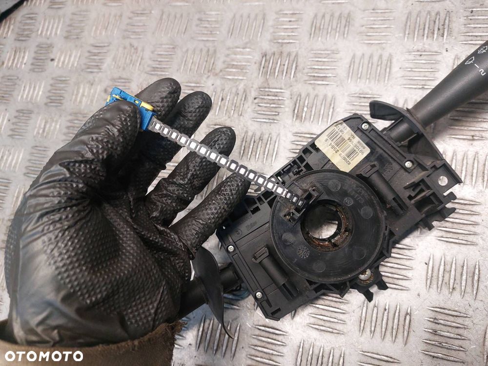 MANETKA PRZEŁĄCZNIK ZESPOLONY DACIA SANDERO I 8200792584 - 2