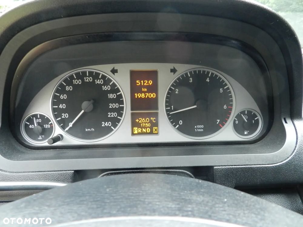 Mercedes-Benz Klasa A 200 Autotronic Avantgarde Special Edition - 14