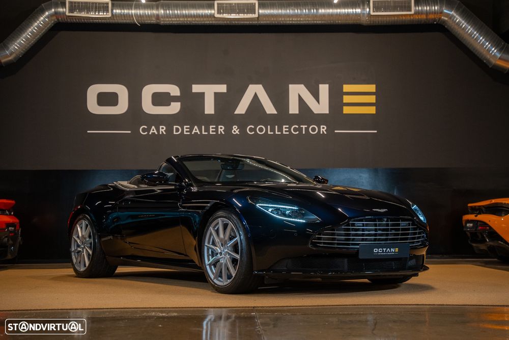 Aston Martin DB11 Volante V8 Auto - 6