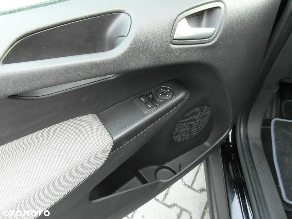 Ford Tourneo Courier 1.0 EcoBoost S&S Trend - 15
