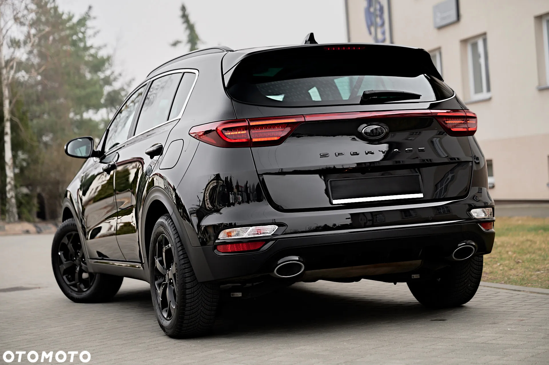 Kia Sportage 1.6 T-GDI 2WD DCT Black Edition - 3