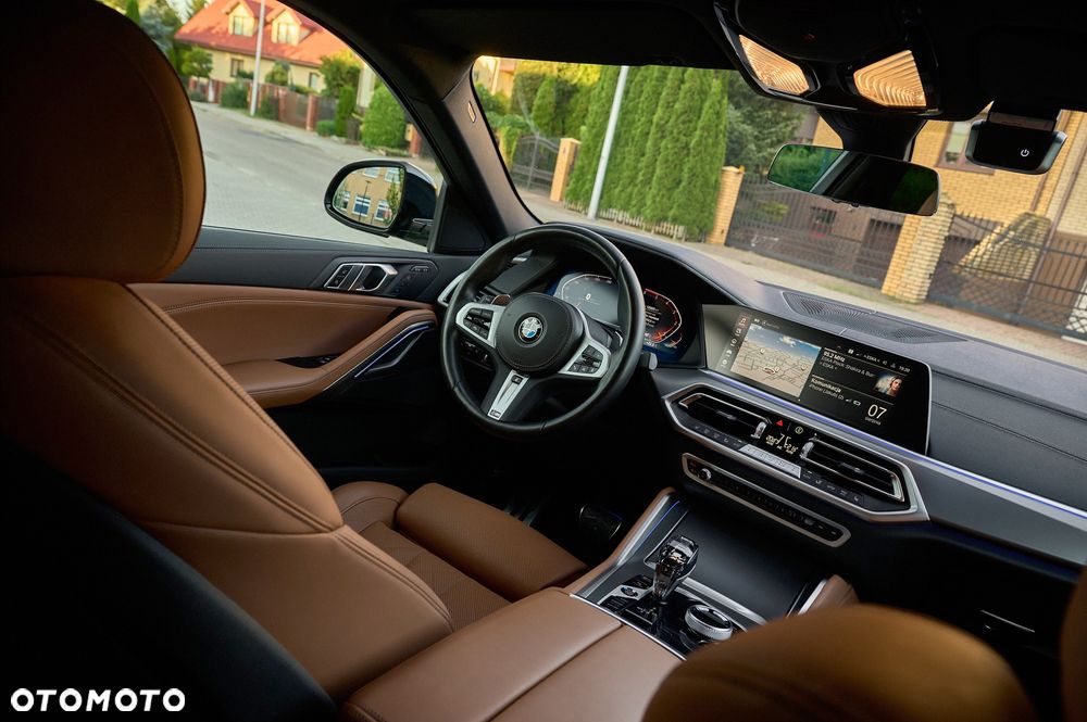 BMW X6 xDrive40d mHEV - 28