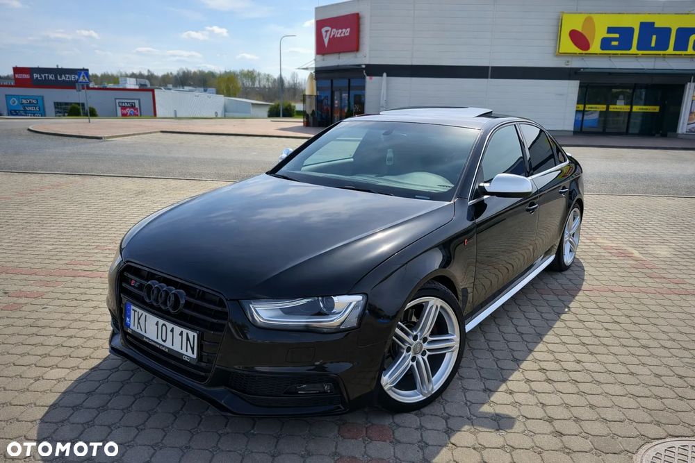 Audi S4 Limousine - 1