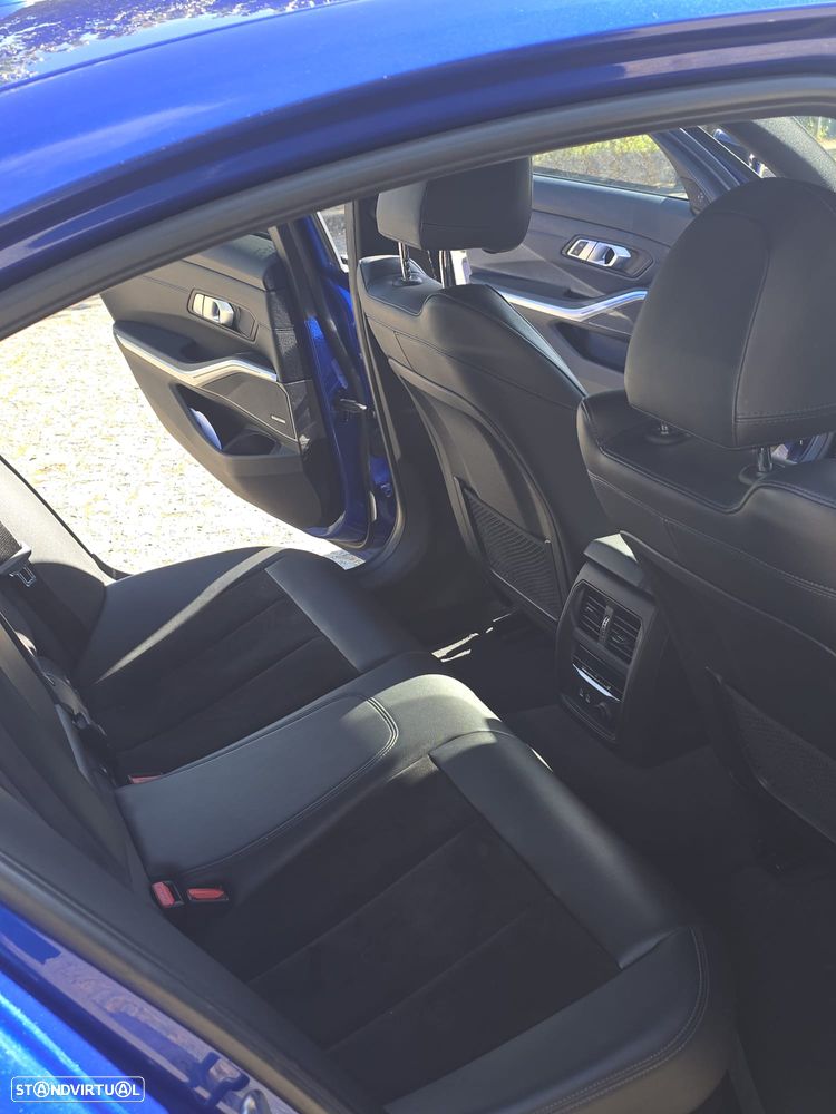 BMW 320 d Pack M Auto - 3