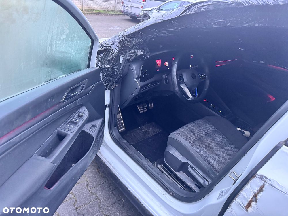 Volkswagen Golf 1.4 GTE Plug-In-Hybrid DSG - 25