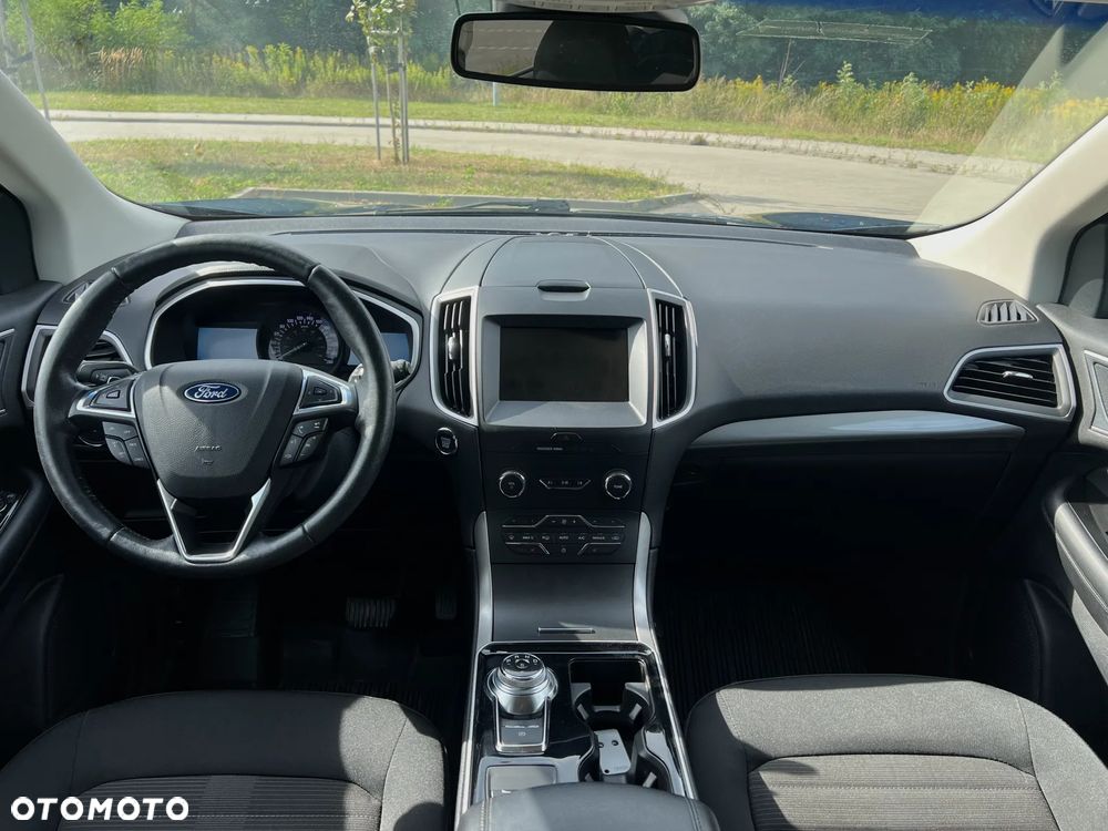 Ford Edge - 11