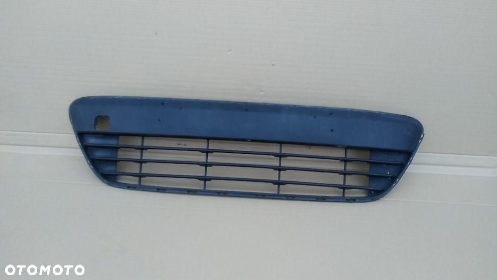 Kia Rio III 3 lift Kratka zderzaka atrapa 11-17 - 1