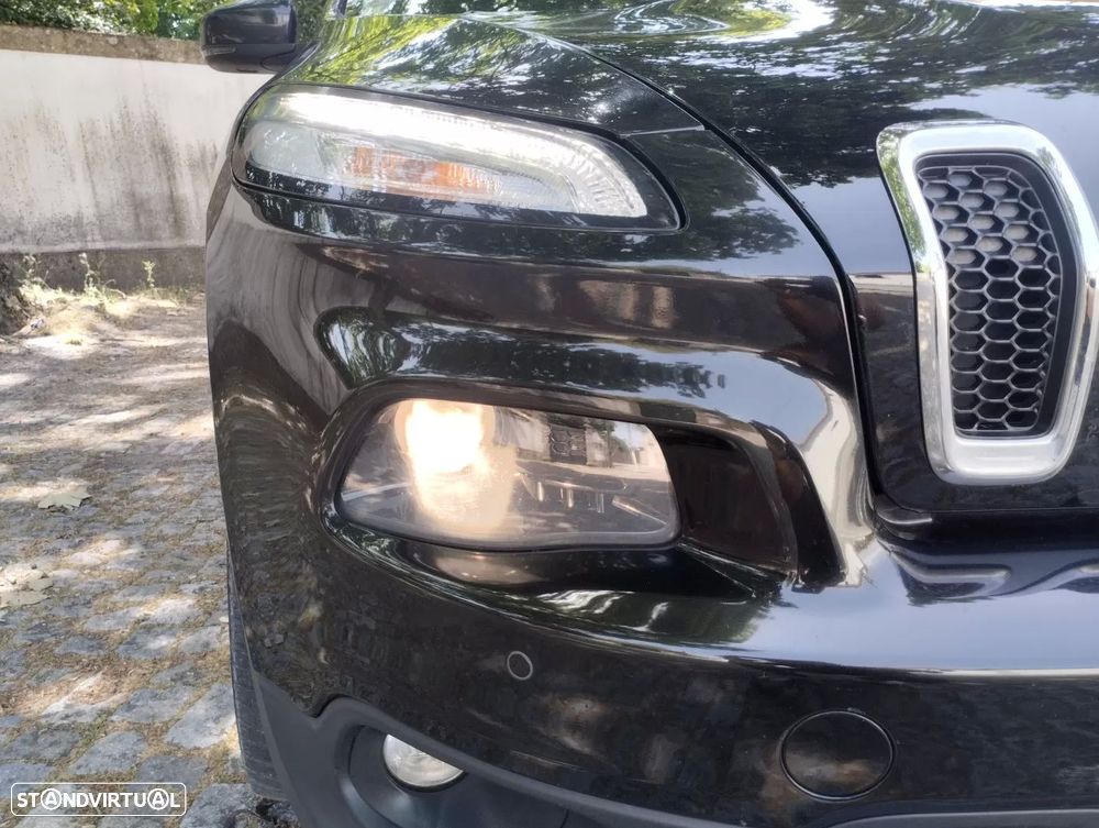 Jeep Cherokee 2.0 MJD Longitude - 10