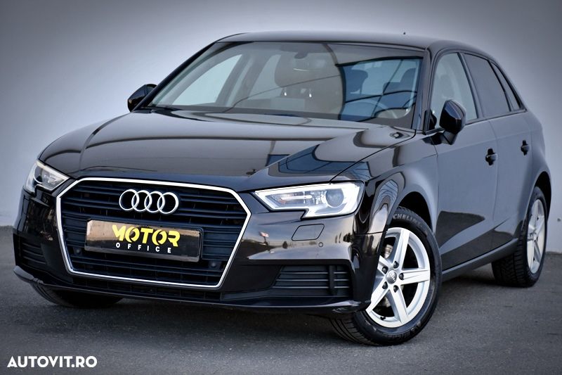 Audi A3 Sportback - 1