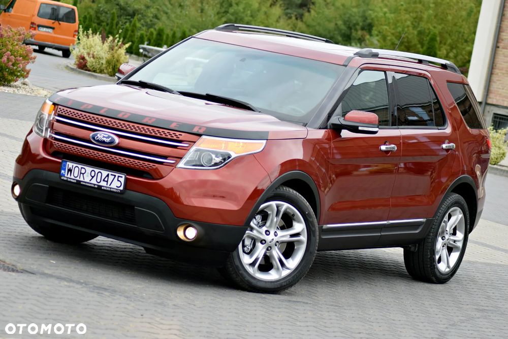 Ford Explorer - 16