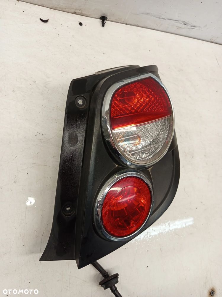 + LAMPA TYL TYLNA PRAWA CHEVROLET AVEO T300 - 3