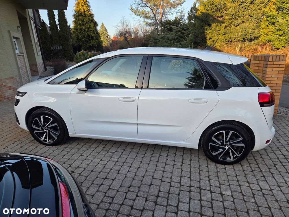 Citroën C4 SpaceTourer - 16