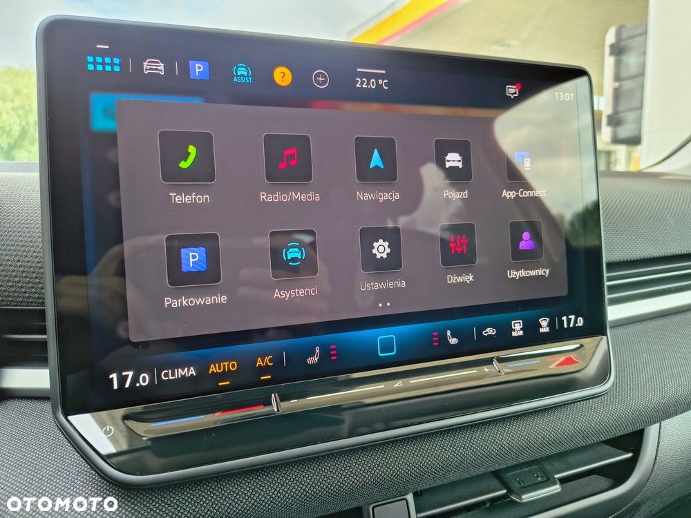 Volkswagen T-Roc 1.5 eTSI Life DSG - 13