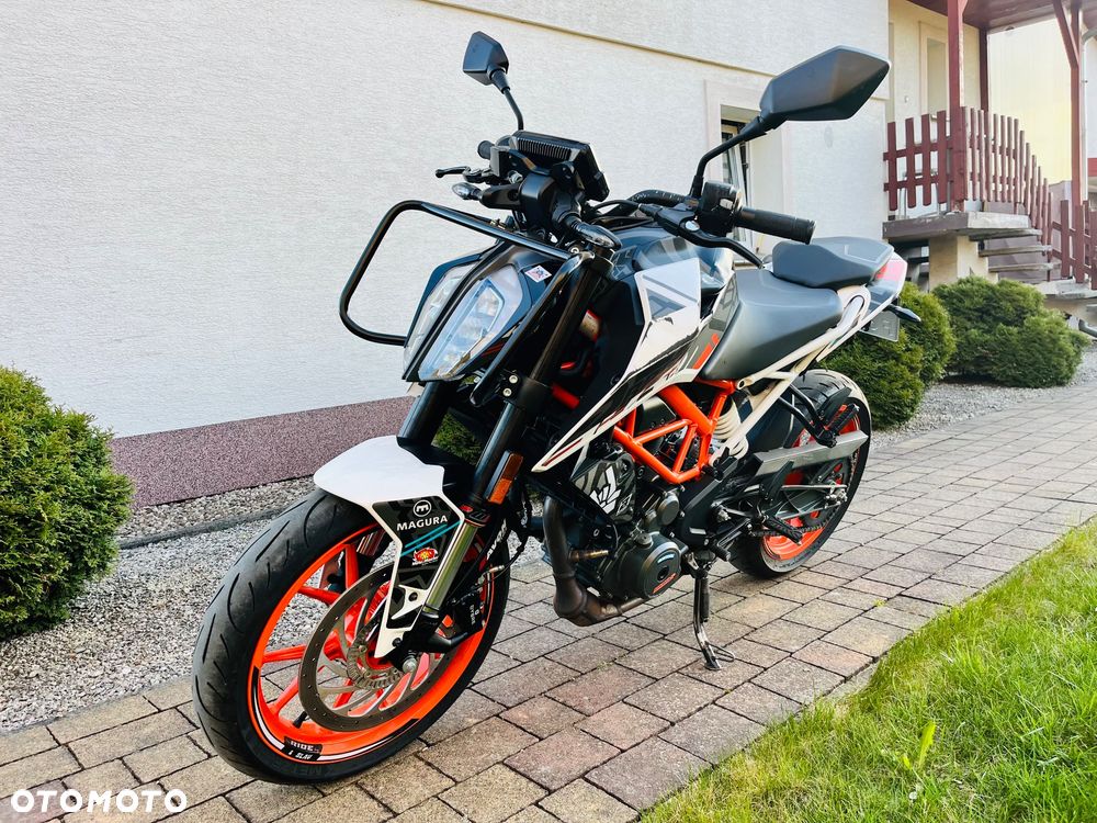 KTM Duke 390 - 4