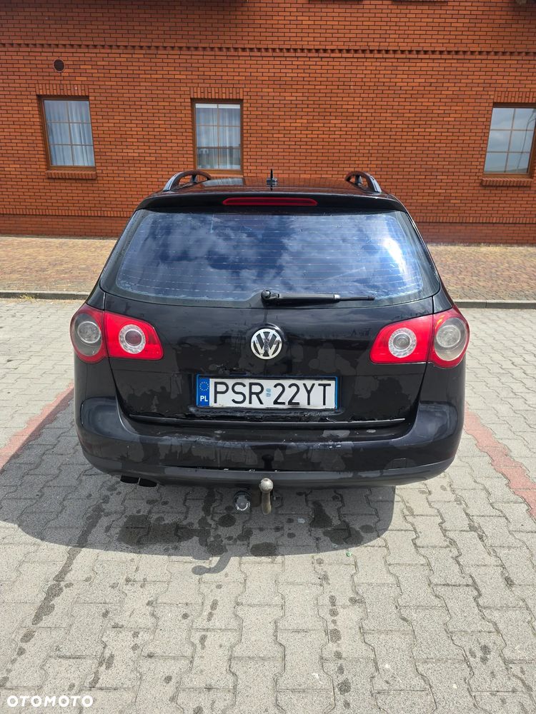 Volkswagen Passat 2.0 TDI Comfortline - 5