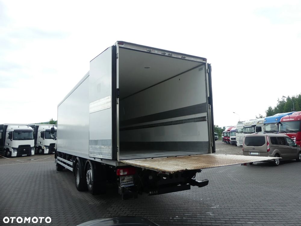 DAF CF 370 / 6x2 / CHŁODNIA 9.40 + WINDA / EURO 6 / CARRIER SUPRA 850 / - 11