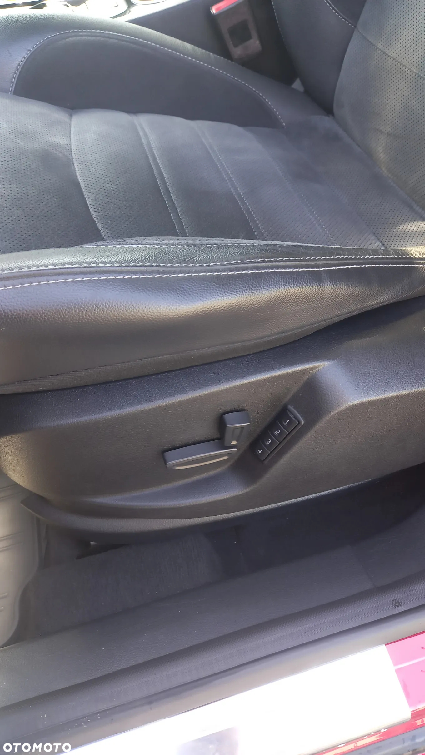 Ford S-Max 2.0 TDCi DPF Titanium - 6