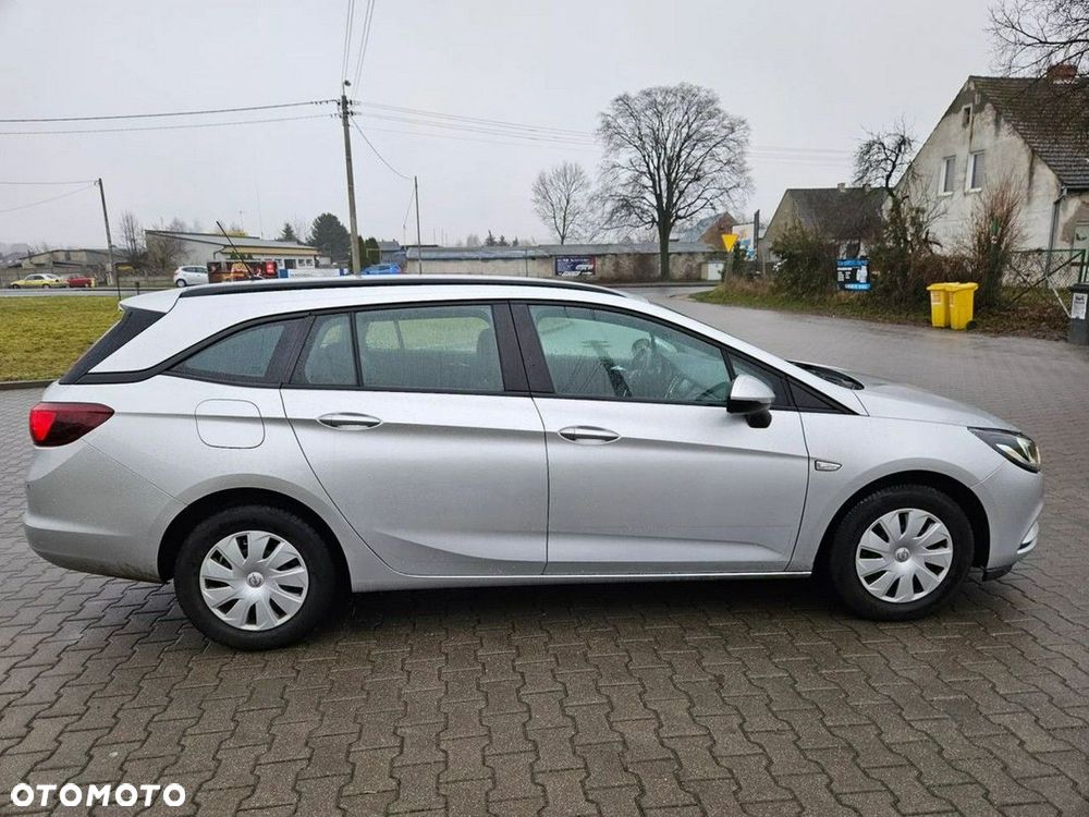 Opel Astra - 6