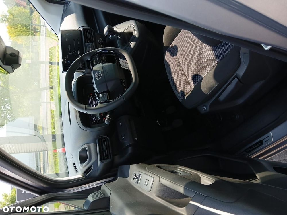 Toyota PROACE CITY - 21