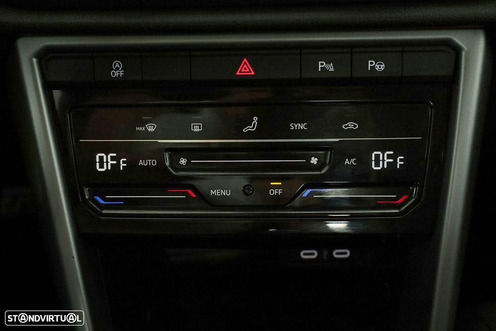 VW T-Roc 1.0 TSI Life - 12