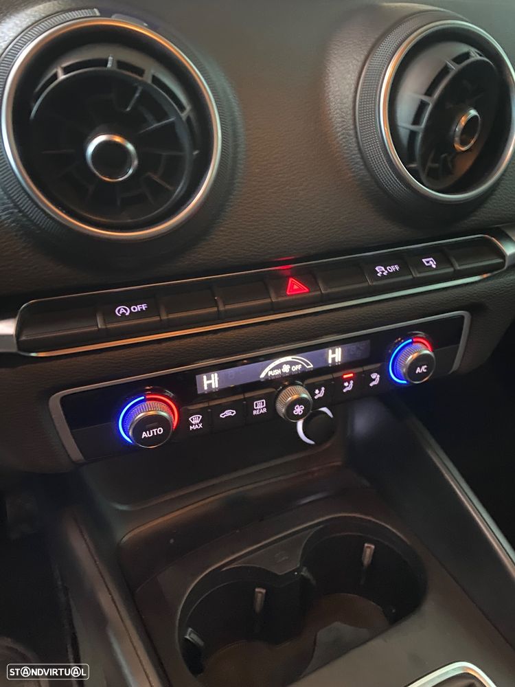 Audi A3 Sportback 1.6 TDI ultra Attraction - 13