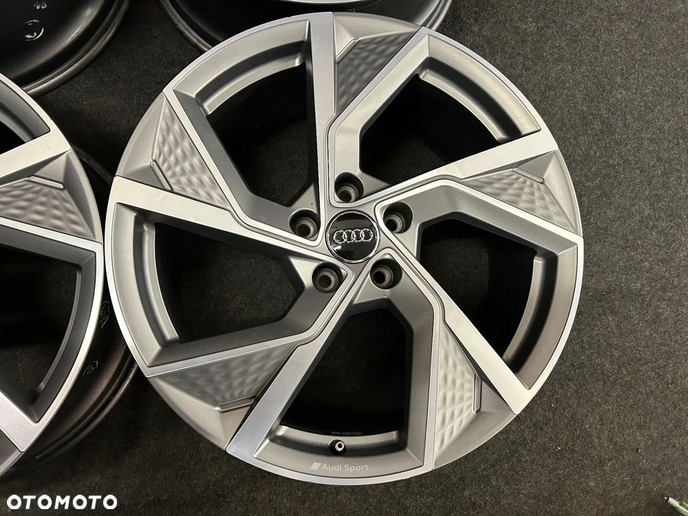 Alufelgi Audi S3, RS3 8Y0 19 cali 5x112 4szt. 8Y0601025Q - 10