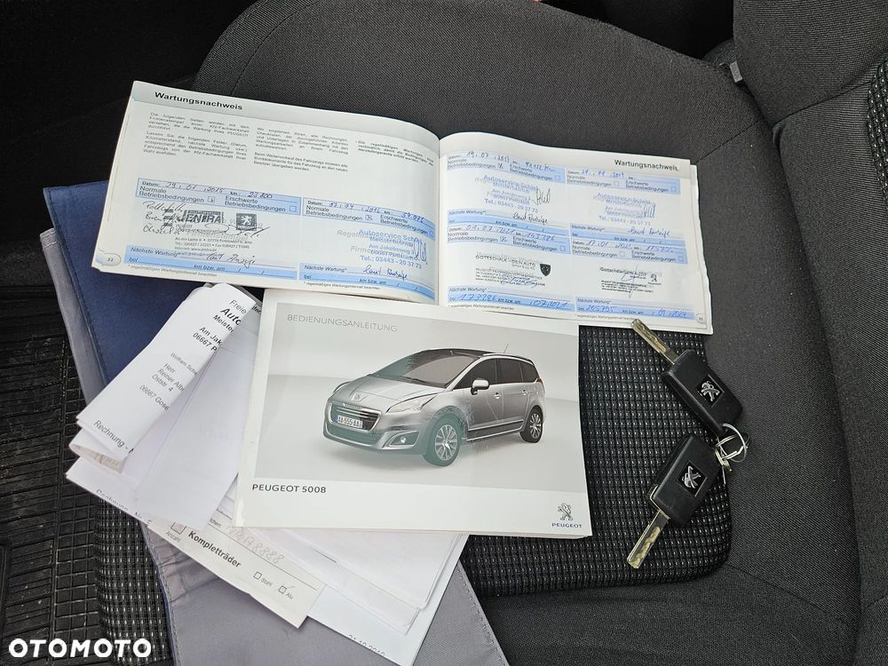 Peugeot 5008 HDI 150 Allure - 37